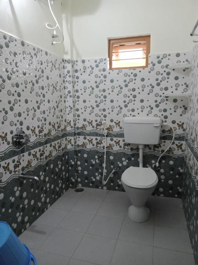 Ferienwohnung Krishna Kuteera Siddāpur Exterior foto